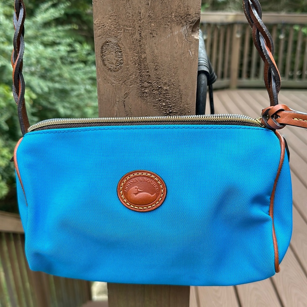 Vintage Dooney & Bourke blue canvas purse bag